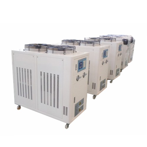 工業(yè)生產冷水機玻璃鋼冷卻塔的維護保養(yǎng)方式