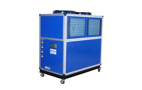 工業(yè)冷水機組冷卻效果與天氣溫度有關系嗎